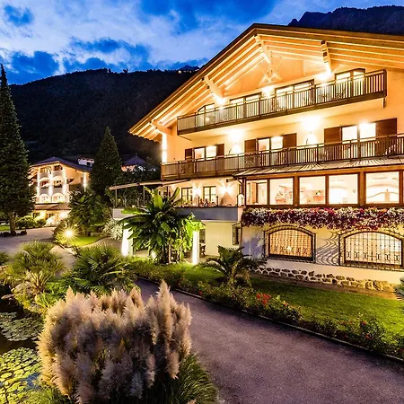 Hotel Nutzhof - Mediterran Flair 4*