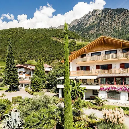 Hotel Nutzhof - Mediterran Flair 4*