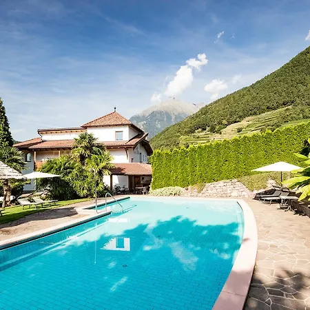 Hotel Nutzhof - Mediterran Flair 4*